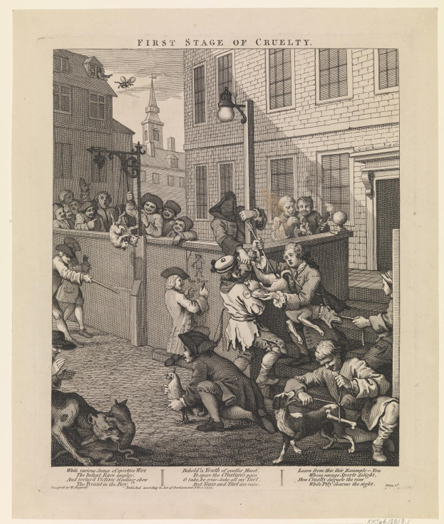 Eine Gruppe von Menschen und Tieren versammelt sich vor einem Gebäude mit Fenstern und einer Straßenlaterne, mit dem Text "Erste Stufe der Grausamkeit" unten.