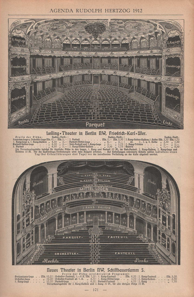 Schwarz-weiß-Illustration eines großen Auditoriums-Inneren aus einem Berliner Theater von 1912, begleitet von Text, der das Layout beschreibt.