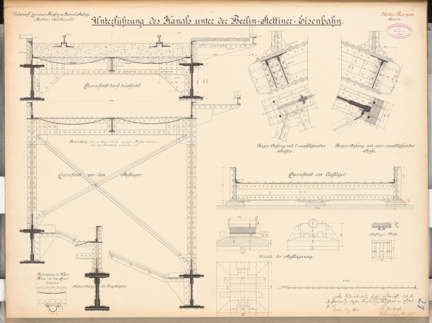 Ein detailliertes architektonisches Zeichnung des Berlin-Sienbahn-Brücken, mit strukturellen Plänen und Anmerkungen auf Papier.