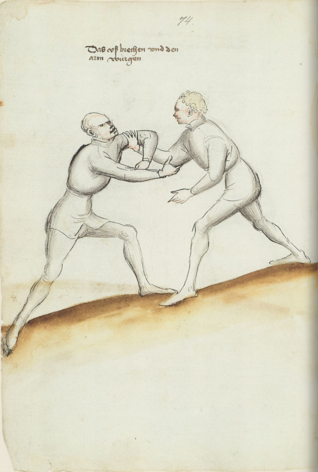 Zwei Männer stehen sich gegenüber und sind in eine körperliche Auseinandersetzung verwickelt, wobei einer der Männer einen Schlag austeilt und auf einem Blatt Papier mit sichtbarem Text steht.